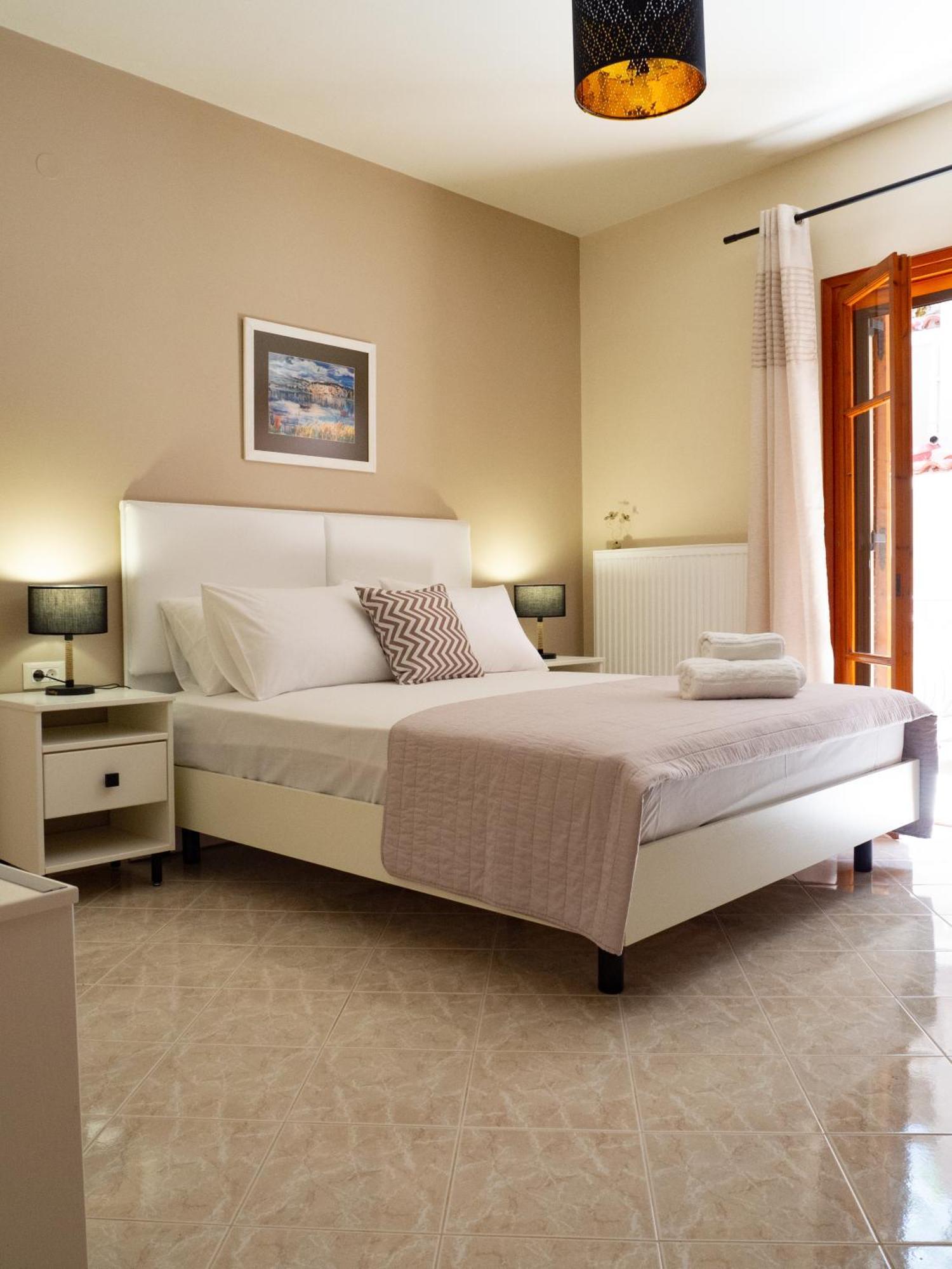 Dina Apartments Argostoli Exterior foto