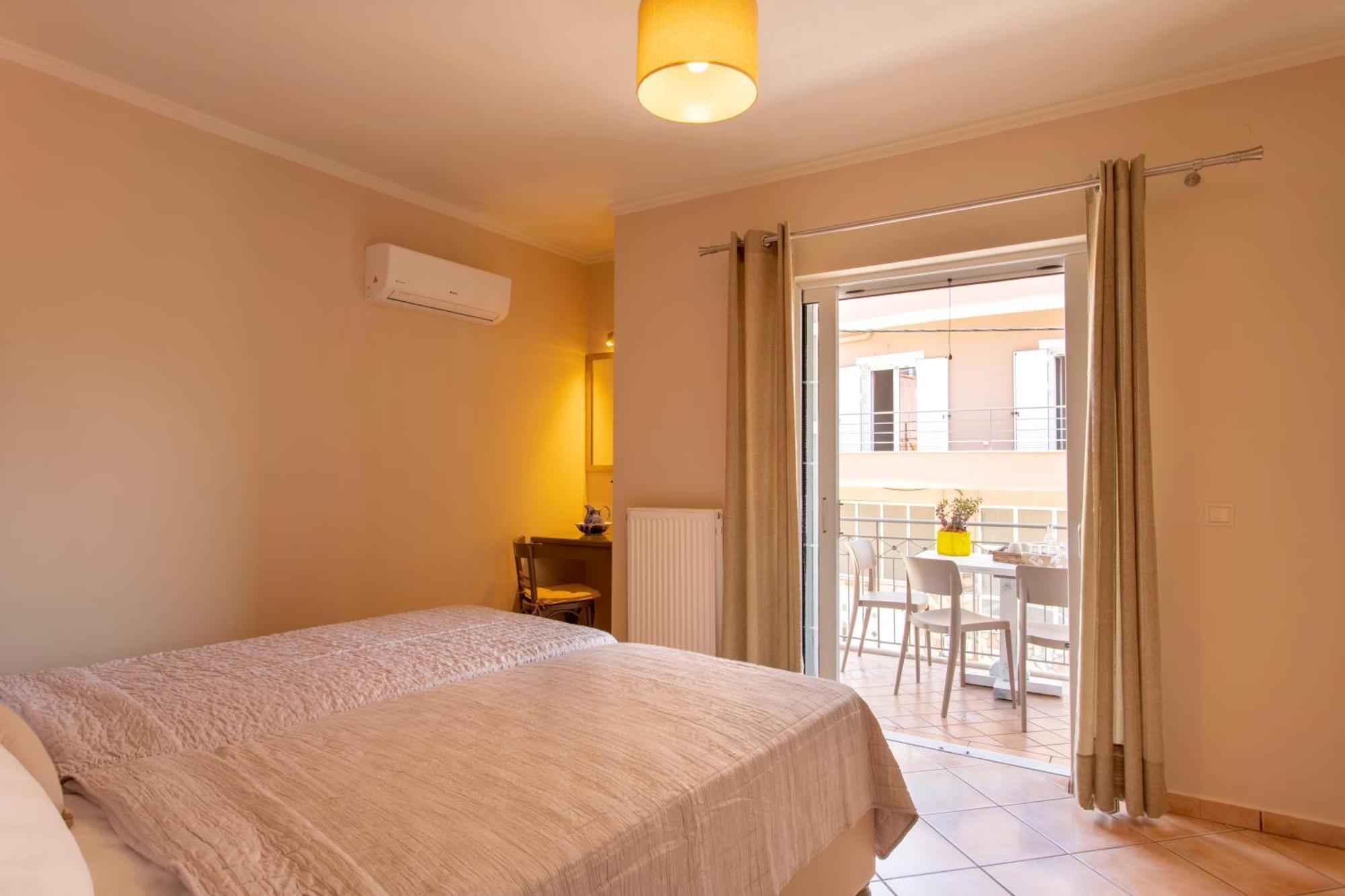 Dina Apartments Argostoli Exterior foto